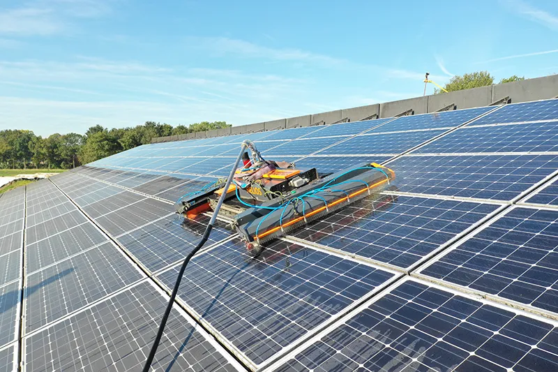 Robotsysteem voor zonnepanelen